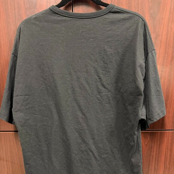 Billie Eilish "It's A Craving Not A Crush" Graphic Tee - Women's Large - Picture 2 of 2